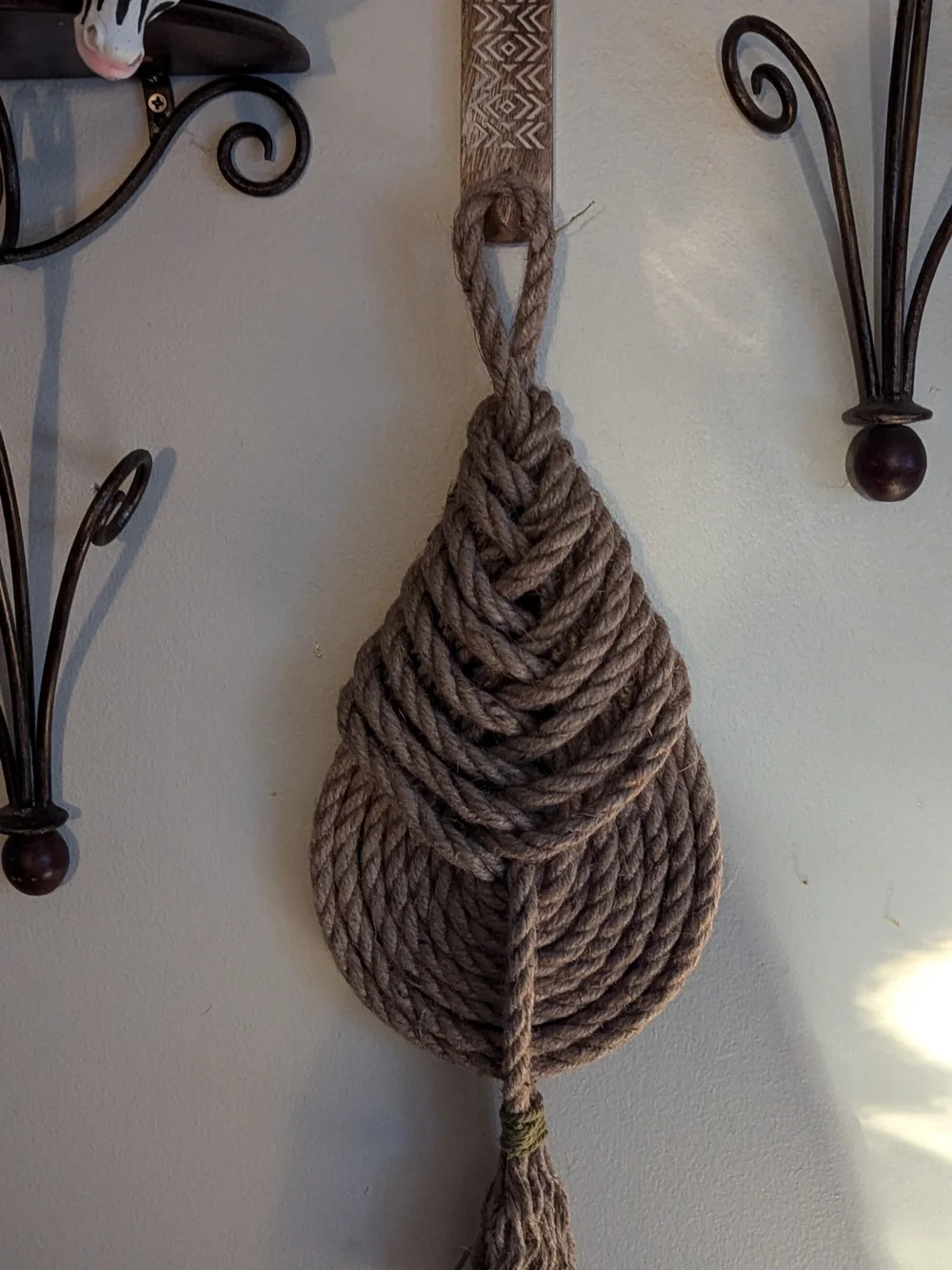 Macrame Pipa Knot Wall Decor, Tapestry Rope Art